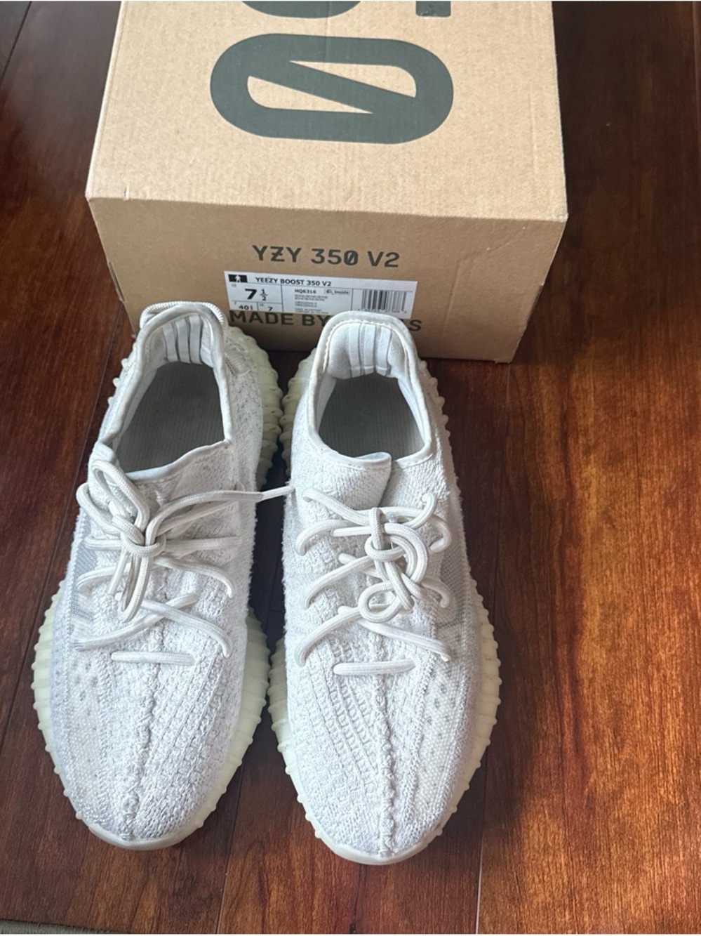 Yeezy Boost 350 V2 Men’s Sneakers - Cream White